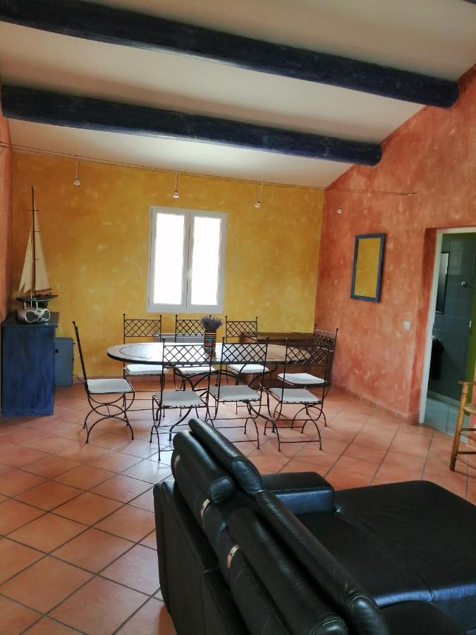 Le Soleil Du Ventoux Villa Entrechaux Exterior photo
