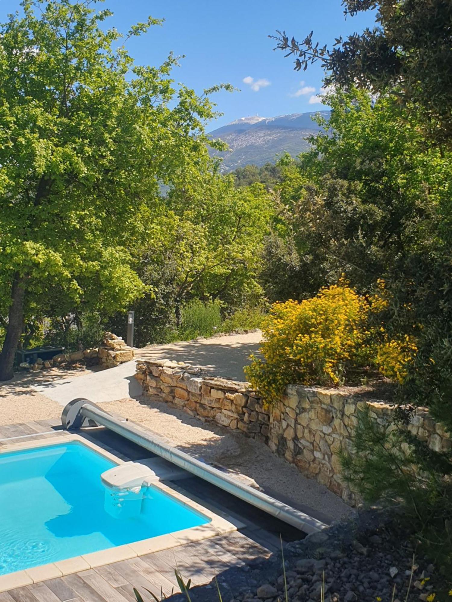 Le Soleil Du Ventoux Villa Entrechaux Exterior photo
